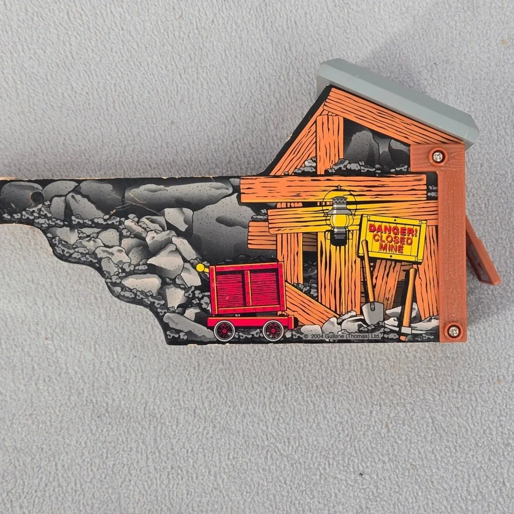 Thomas‎ & Friends 2004 Wooden Railway Closed Mine Tunnel Toy Vintage Accessory